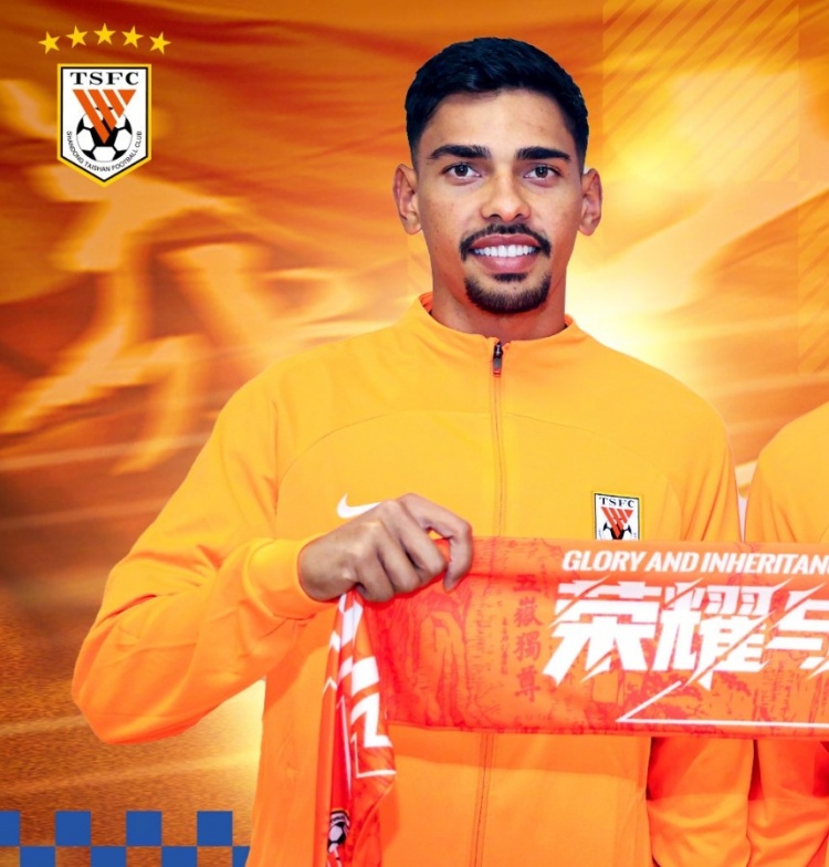 泰山外援馬德魯加:獲23年普斯卡什是生涯最佳時刻 已適應(yīng)泰山