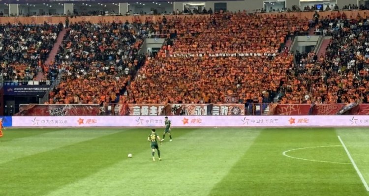 云南玉昆取得中超首球、首分 中國體育彩票助力云南足球事業發展