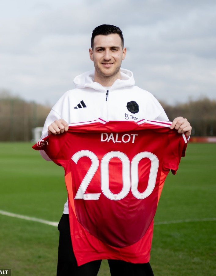 達(dá)洛特迎曼聯(lián)生涯200場(chǎng)里程碑,此前已貢獻(xiàn)7球13助攻