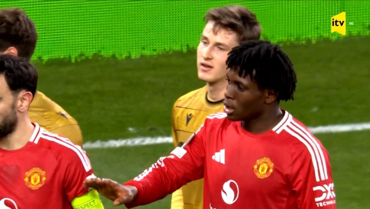 偉大的性格!多古禁區倒地 主動找裁判表示對手沒犯規 點球取消