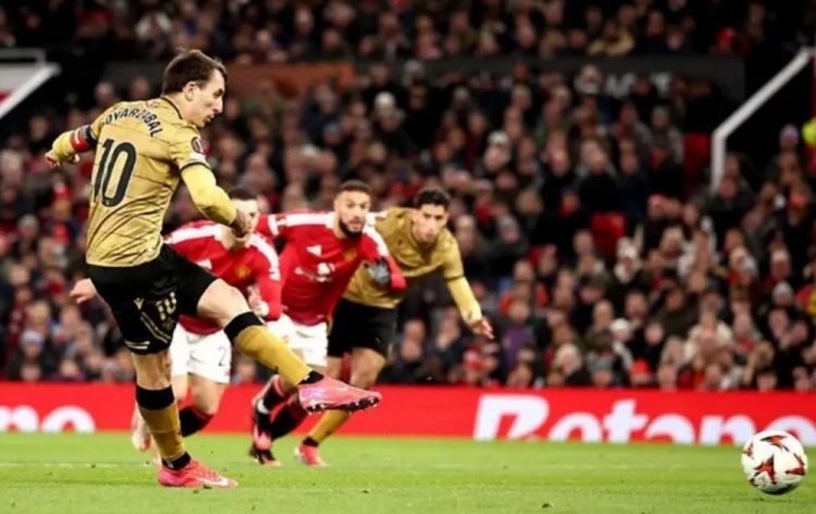 奧亞薩瓦爾:裁判對我們和所謂知名度較高球隊的判罰標準并不一樣