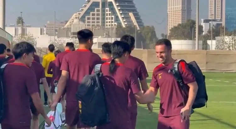 東體:塞鳥歸化沒有太多開銷,主要靠他個人追求和對中國文化認同