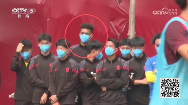 無緣U17國足名單,張洪福隨恒大足校觀摩國少隊訓練