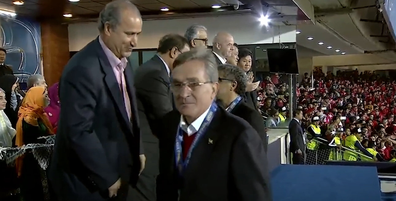 這一次劇本如何書寫?塞鳥2018年亞冠決賽踹射破門,送伊萬亞軍