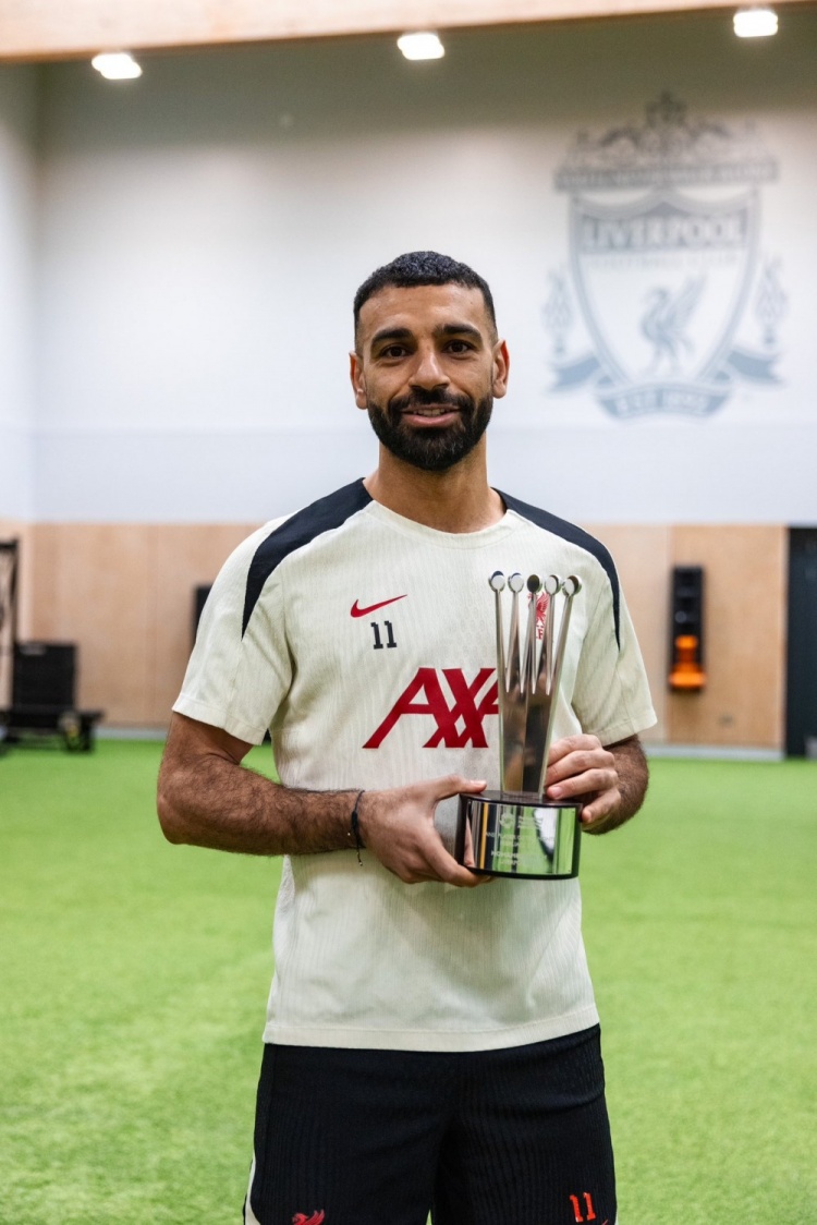 6場6球4助!官方:薩拉赫當(dāng)選PFA英超球迷票選二月最佳球員