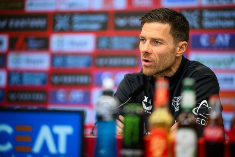 阿隆索:我們必須保持職業(yè)態(tài)度 斯圖加特是德國最出色的球隊之一