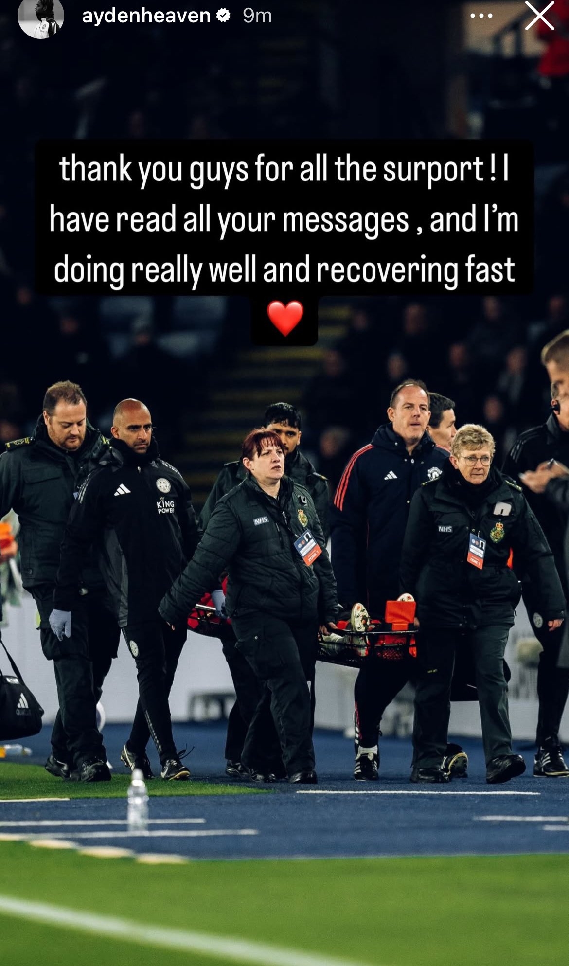 此前被擔架抬出球場!海文社媒:感謝球迷們的支持,我會很快康復