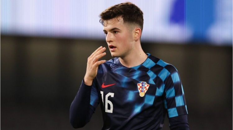 意媒：國米考察薩格勒布迪納摩中場巴圖里納，該球員估值2000萬歐