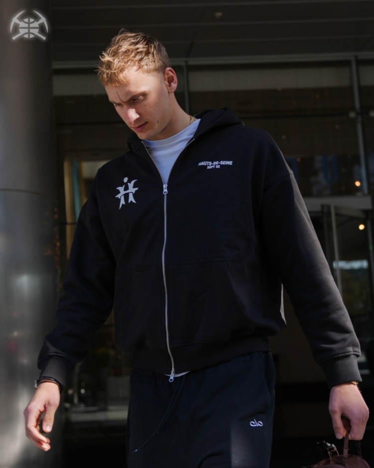 約穆缺陣&威少帶隊戰舊主!掘金穿搭:威少短褲短袖黑白配