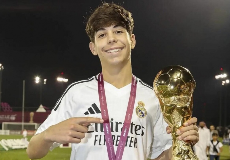 馬卡:皇馬與16歲的布加林簽下三年合同,該球員本賽季已入21球