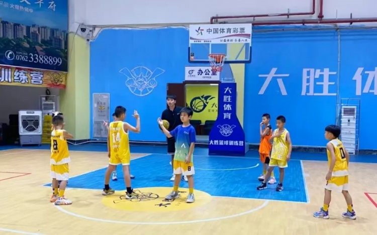 廣東河源體彩少兒籃球培訓班：結營不散場，夢想正啟航