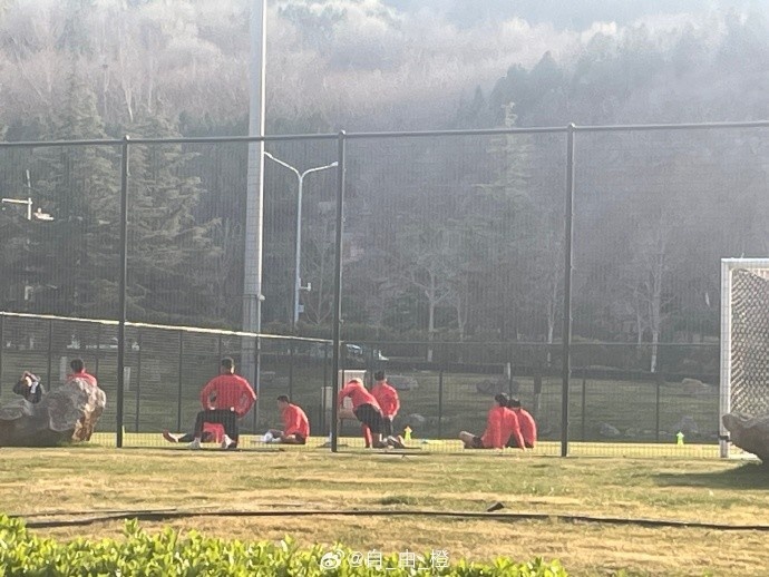 連續(xù)客場！博主：成都蓉城已抵達濟南備戰(zhàn)，周三將客戰(zhàn)泰山隊