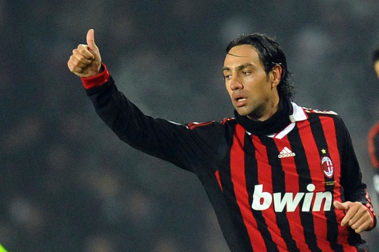 內斯塔:05年決賽半場米蘭沒有慶祝 這是利物浦一個傻瓜造謠的