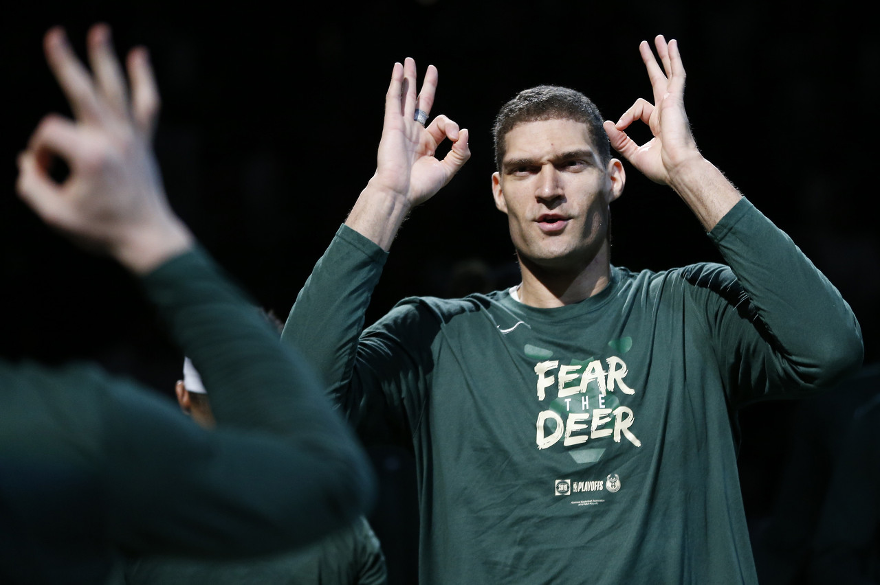 字母哥哥:大洛佩斯肯定會進名人堂 他是籃網隊史得分王