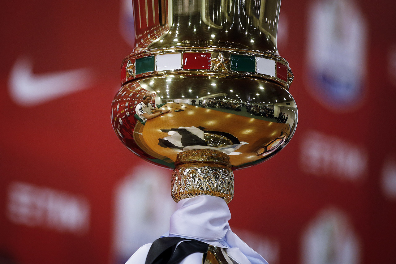 意杯半決賽次回合:4月24日3點(diǎn)國米vs米蘭 25日3點(diǎn)博洛尼亞恩波利