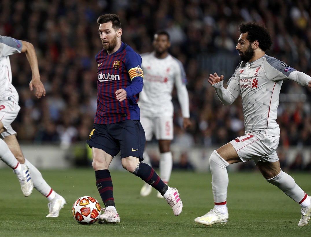 希勒:現(xiàn)在小孩踢球都不想當(dāng)純9號(hào),梅羅薩拉赫帶來(lái)了很大影響