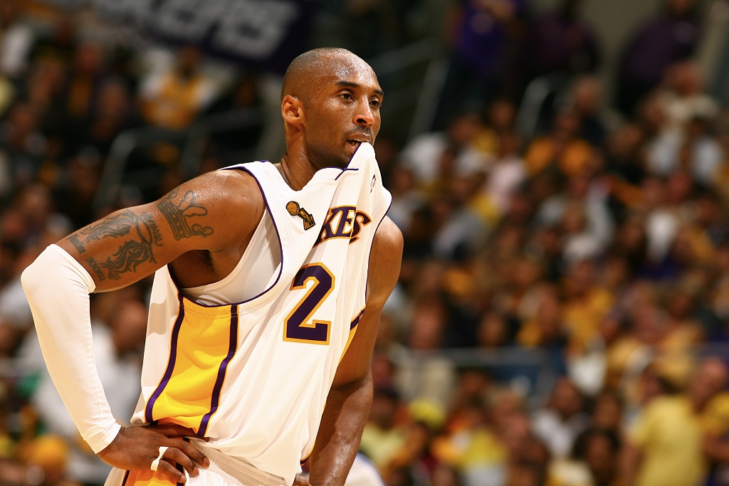 18年前的今天:科比背靠背50+貝勒后隊史首人 連續4場50+第二站