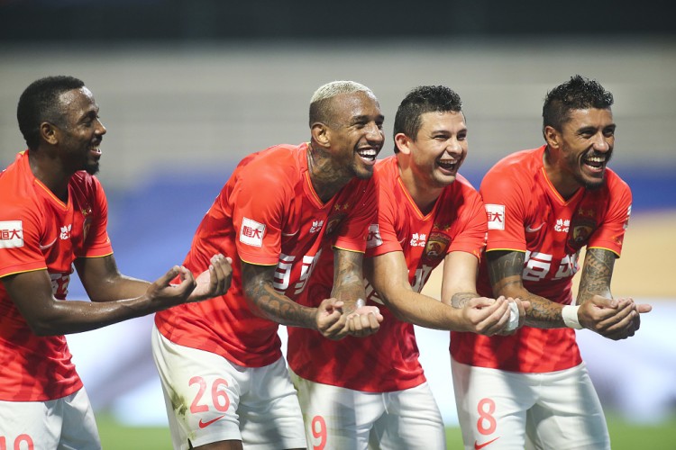 記者:經紀人設想歸化塔利斯卡 但金元時代結束無人接手900萬高薪