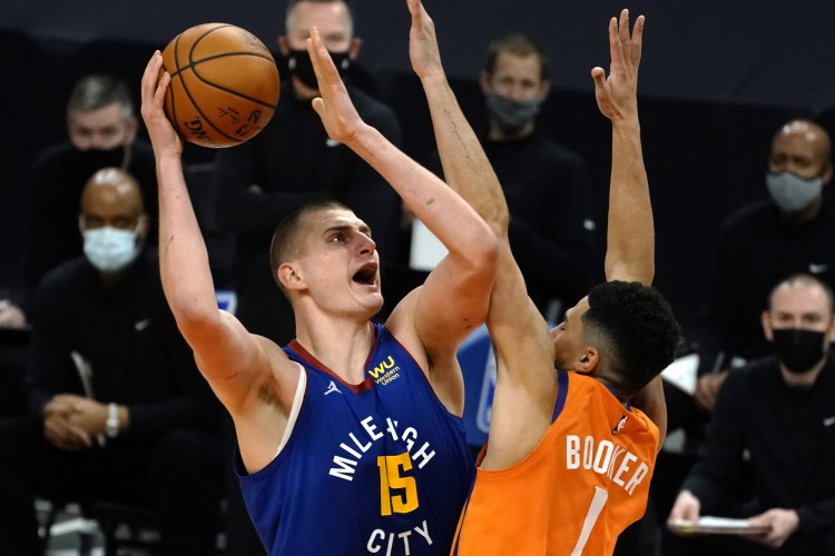 31分21籃板22助攻!布克:我們還從沒見過約基奇這種表現