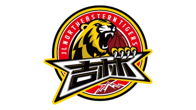 對攻大戰！首節吉林多點開花轟出45分 上海也有41分進賬！