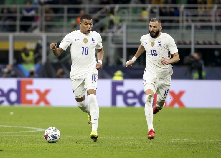 C羅離隊后皇馬單賽季進球榜:本澤馬44球居首,姆巴佩并列第2