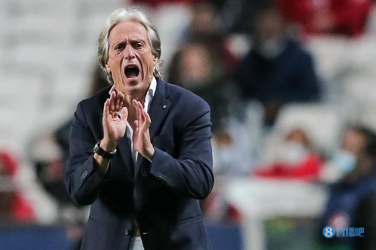 巴媒：利雅得新月主帥同意執(zhí)教巴西，但要在世俱杯結(jié)束后接受任命