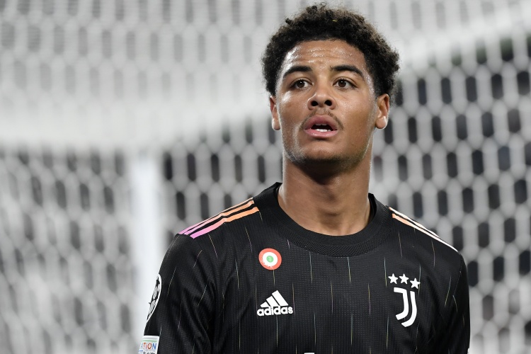 記者：那不勒斯、國米和西漢姆聯競爭德溫特，熱那亞要3000萬歐