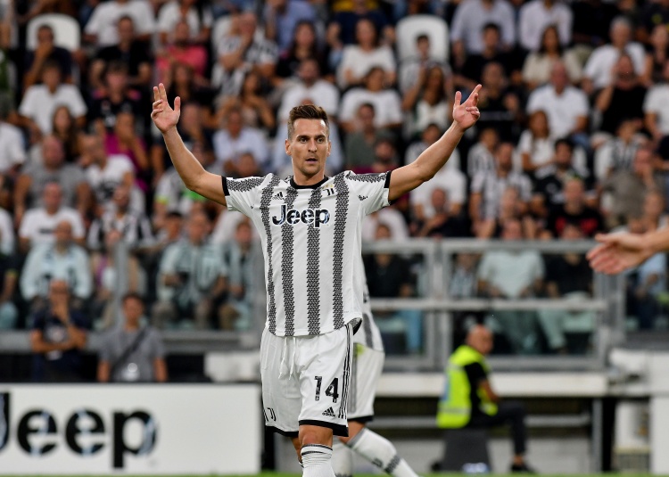 斯基拉：尤文考慮與米利克終止合同，球員本賽季因傷未出場