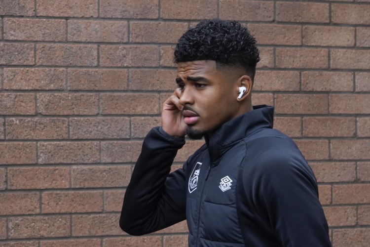 參加歐冠決賽后才上演荷蘭隊(duì)處子秀,馬特森是95年范德薩之后首人