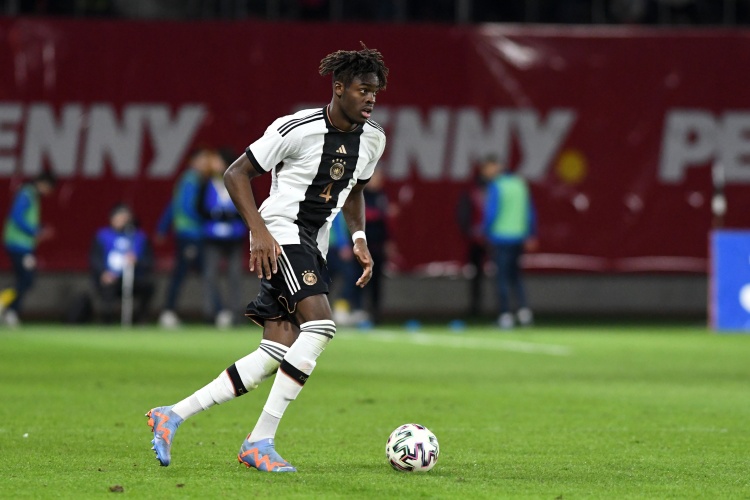 比塞克:意大利戰術素養極高,我們長時間控球他們也能從容應對