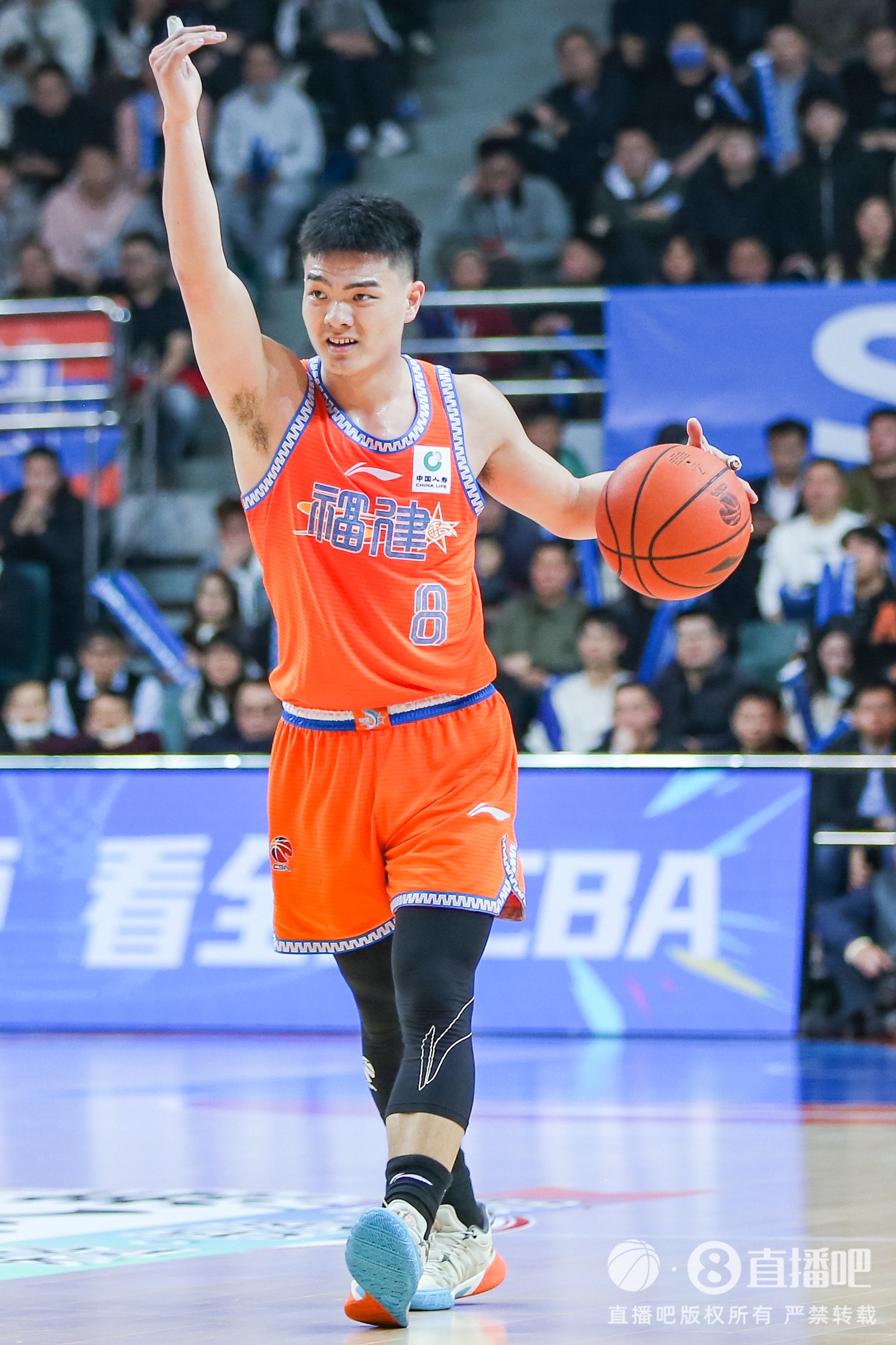 高效替補！黎伊揚11投7中貢獻17分2板4助3斷