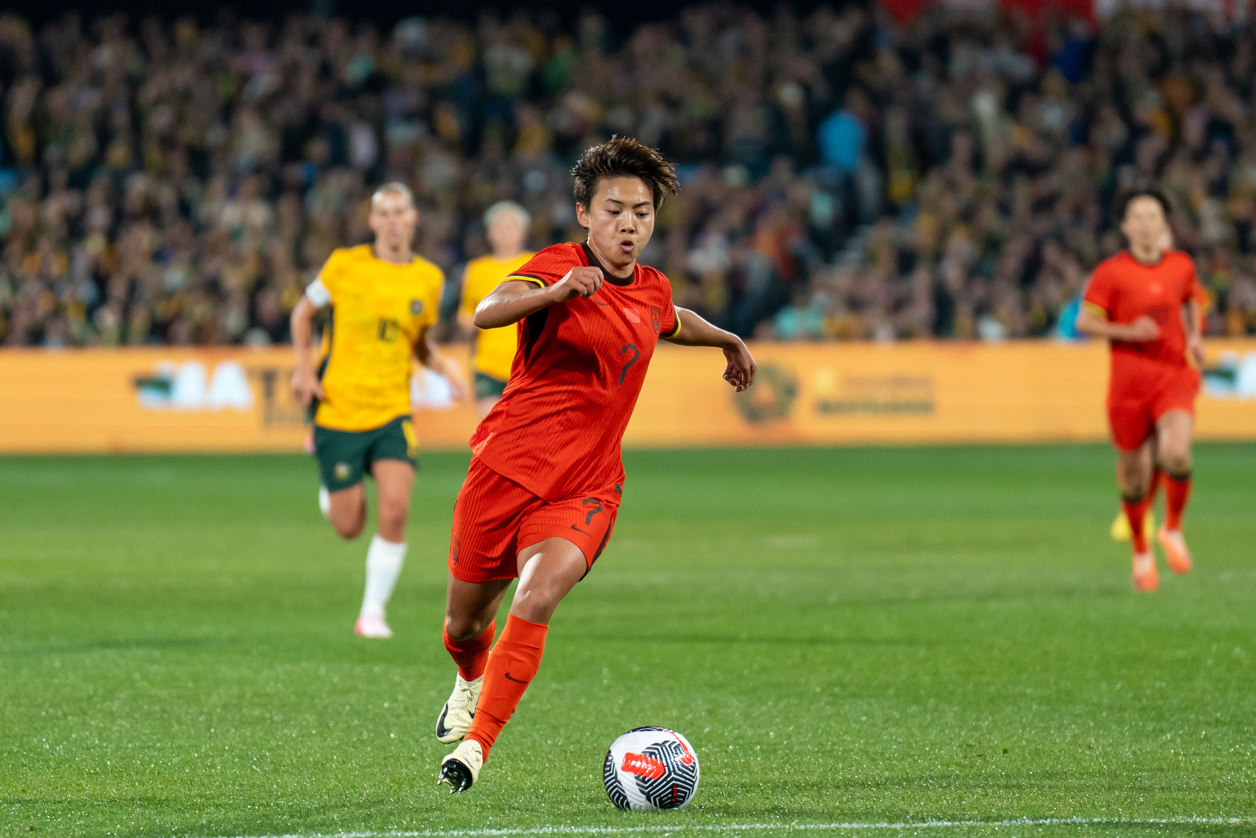 足球報談中國女足:王霜回歸國家隊,米利西奇仍在考察個別位置