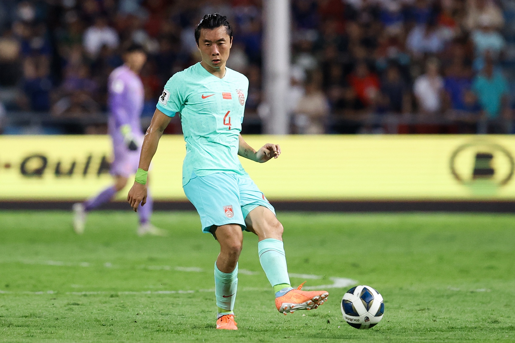 記者:伊萬科維奇與李磊將出席今天的賽前發布會