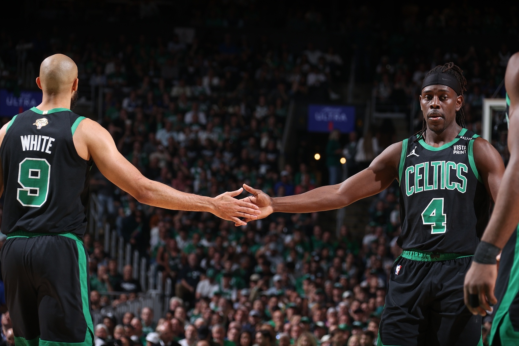 懷特:霍勒迪整個(gè)職業(yè)生涯都在被低估 他是聯(lián)盟最好的球員之一