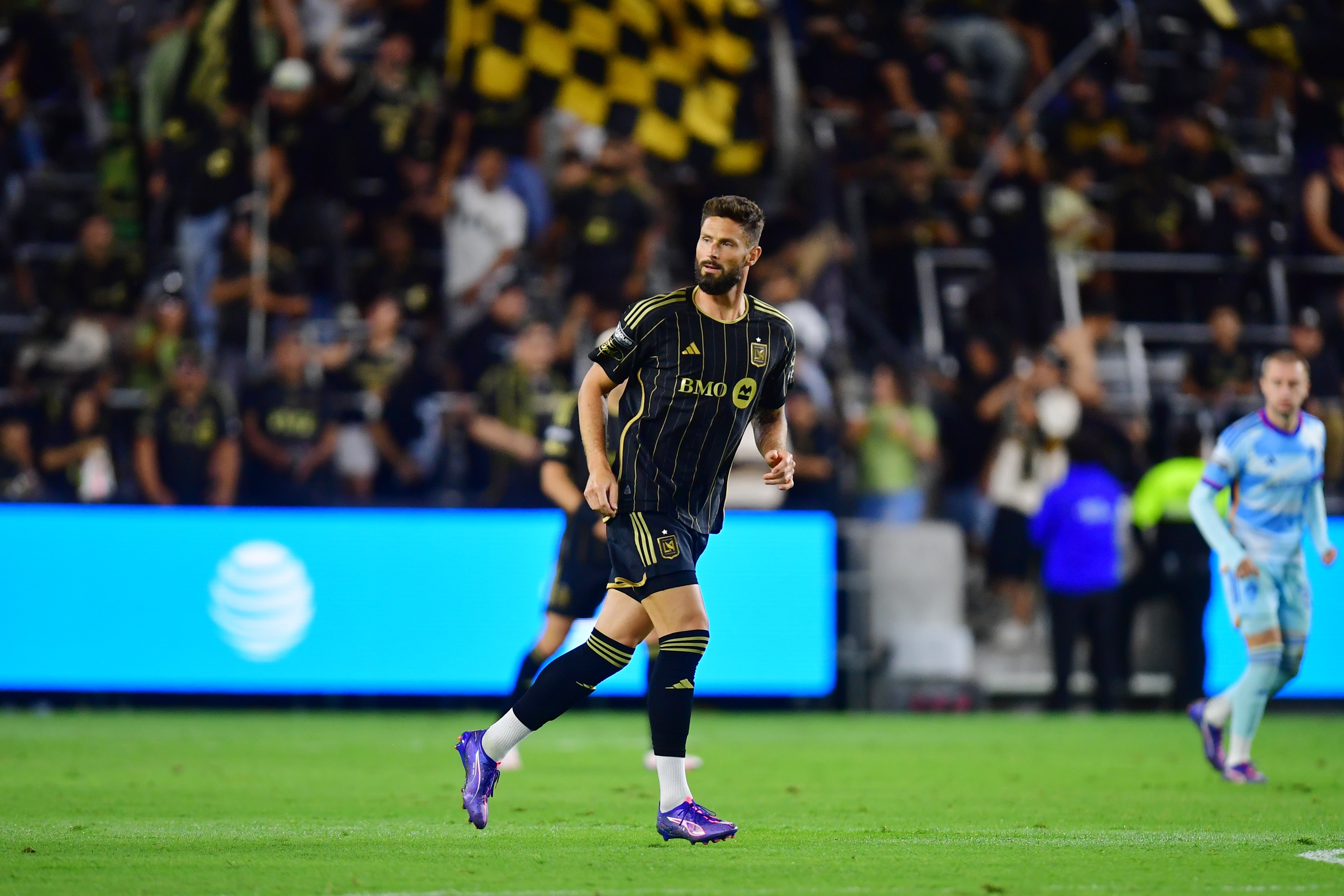 吉魯陷入164天進(jìn)球荒,記者吐槽:近十年美職聯(lián)最差引援之一?