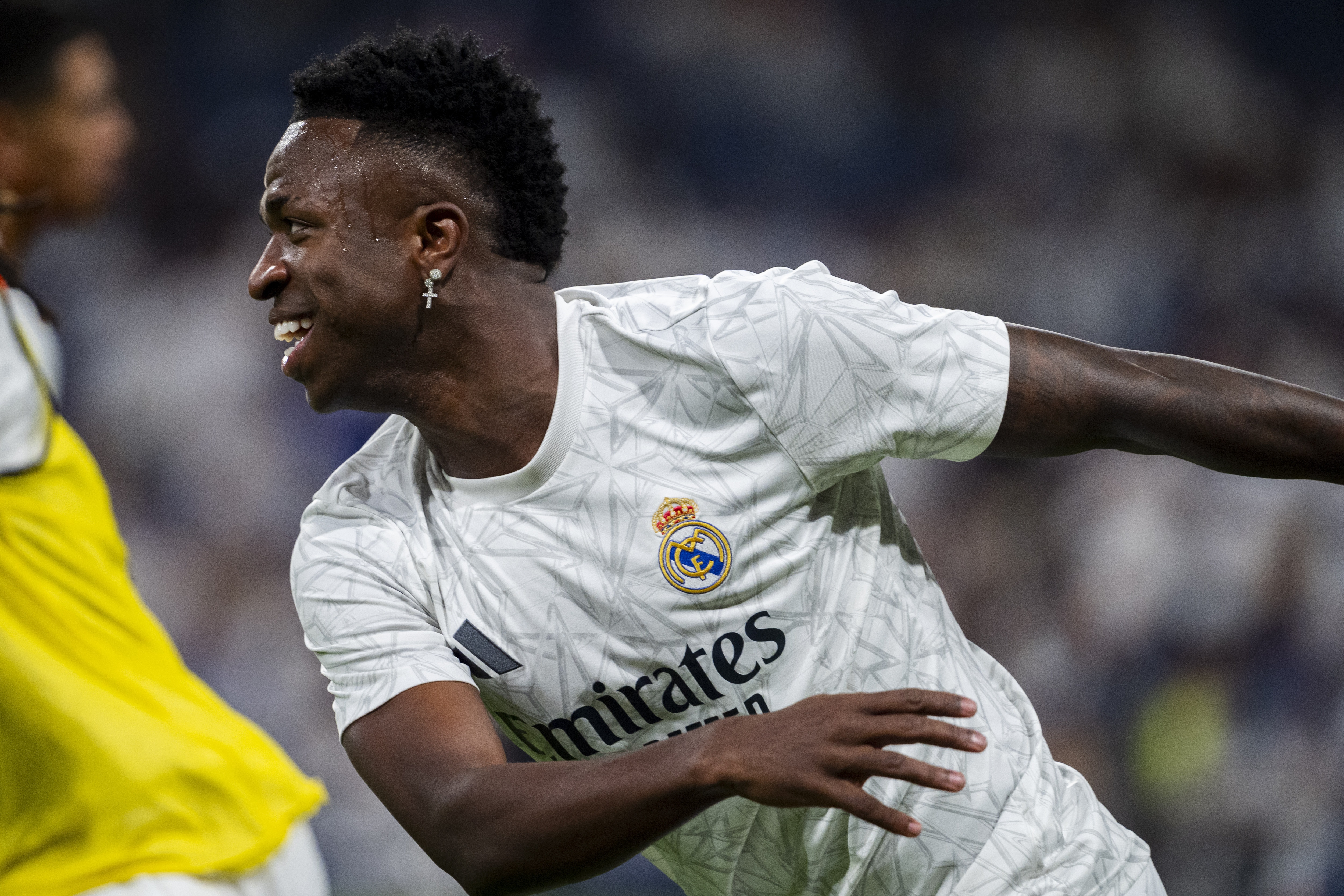 本賽季西甲進(jìn)10球+創(chuàng)造35機(jī)會(huì)僅3人:姆巴佩、拉菲尼亞、維尼修斯