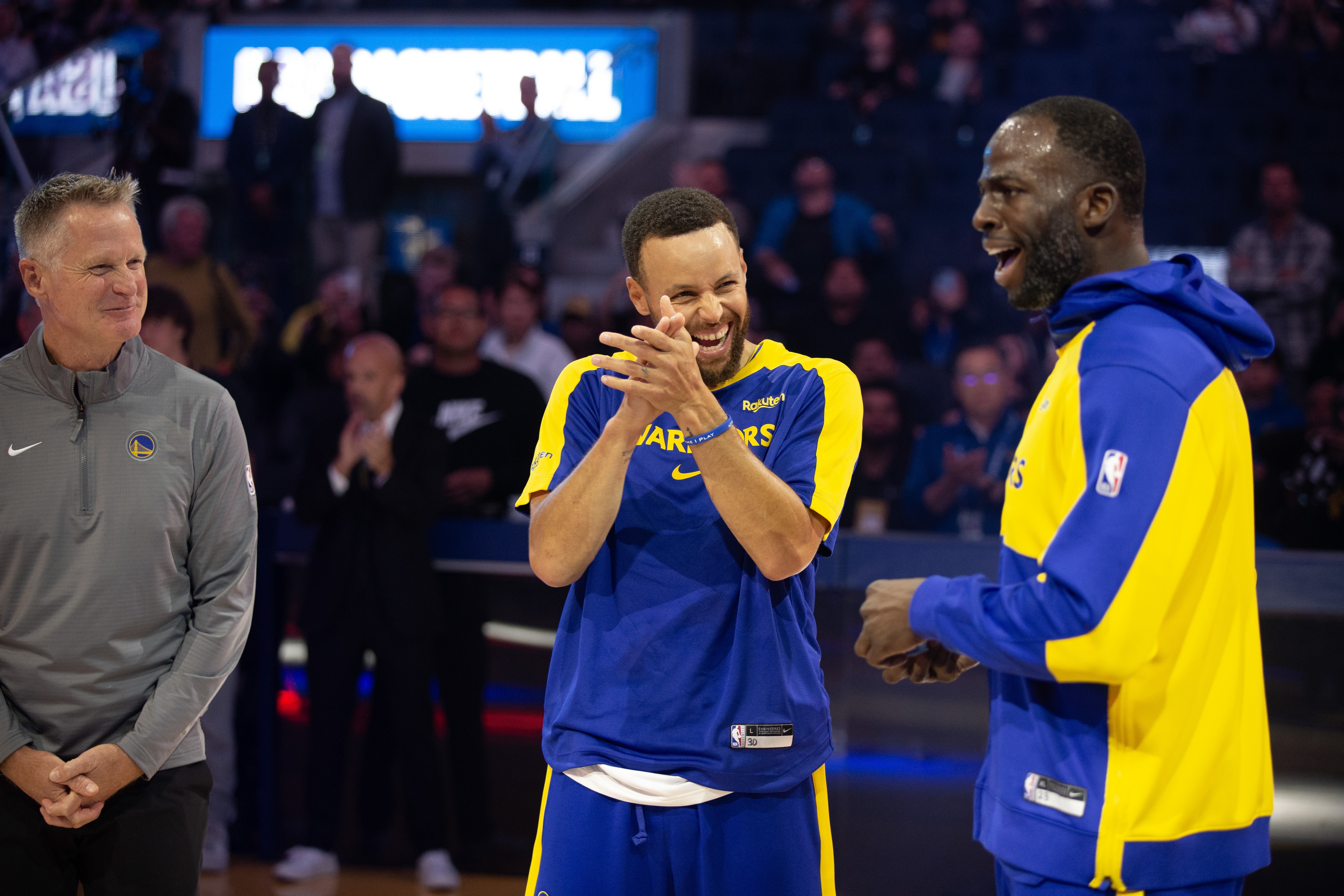 賞心悅目!勇士上半場大打10人輪換且全部得分 庫追巴合砍30分