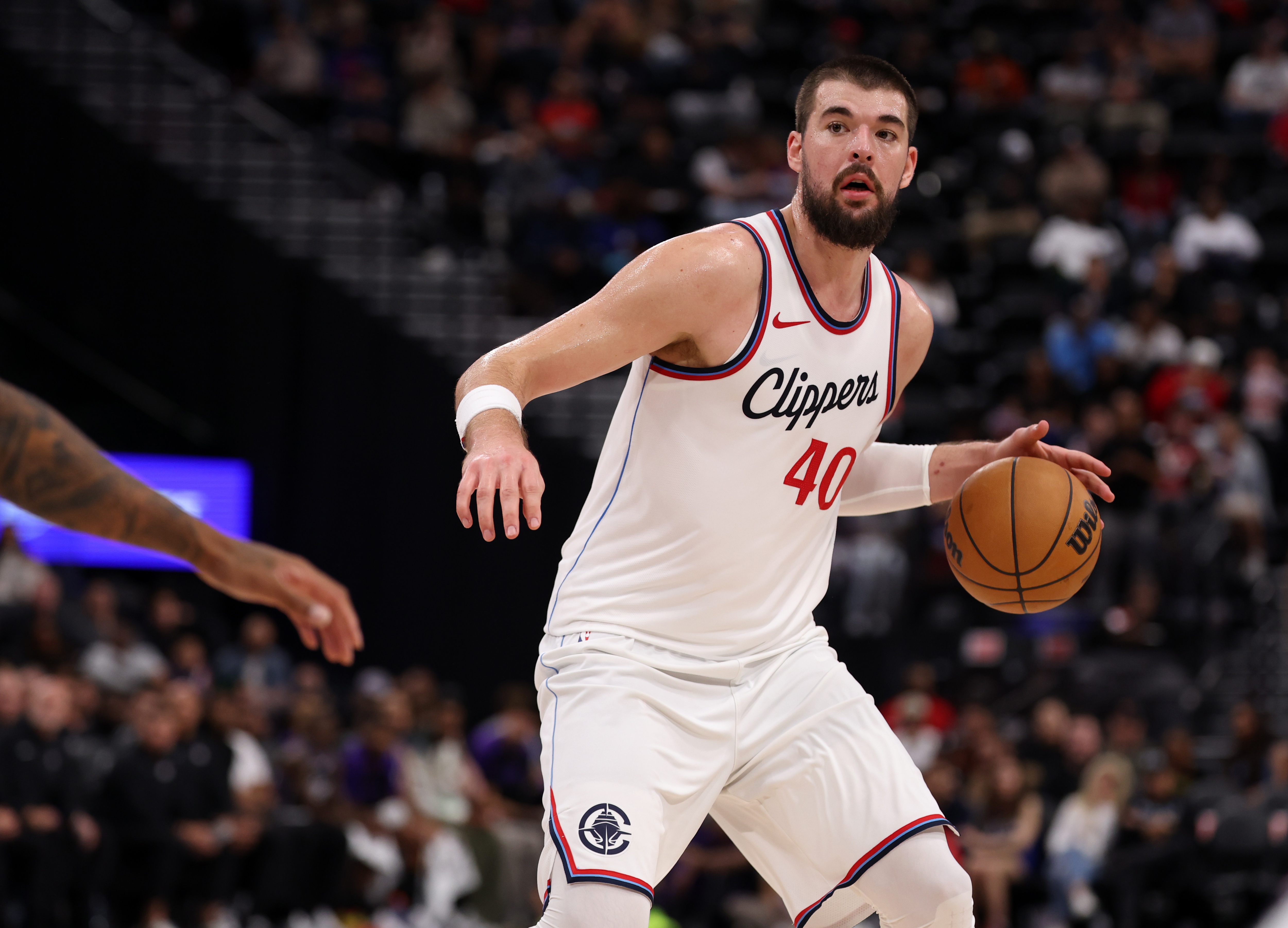 盧調侃:想過讓祖巴茨再送兩個助攻&達成三雙 但還是決定讓他休息