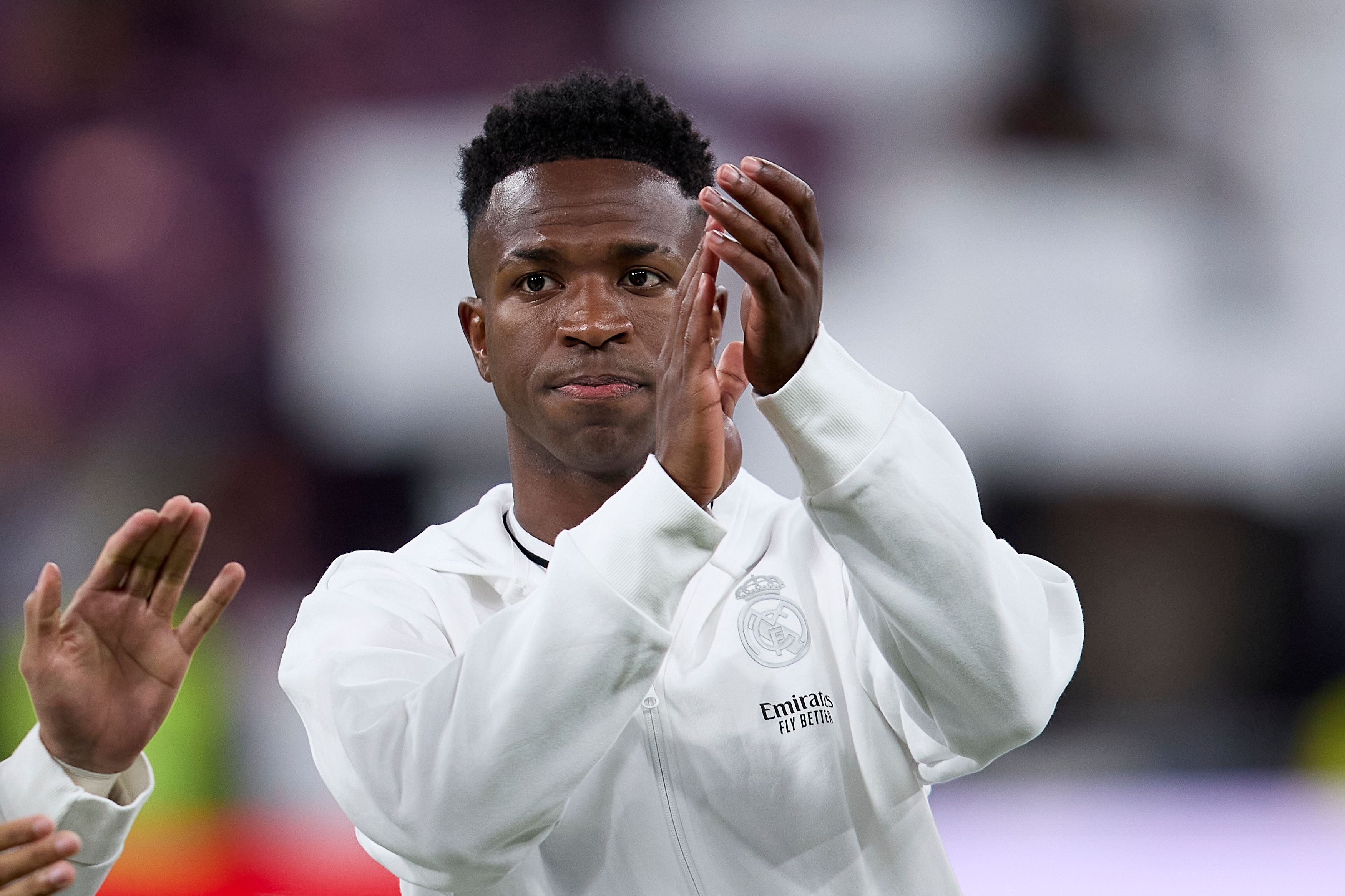 維尼修斯生涯17次對(duì)陣馬競(jìng),共1球3助攻&球隊(duì)10勝5平2負(fù)