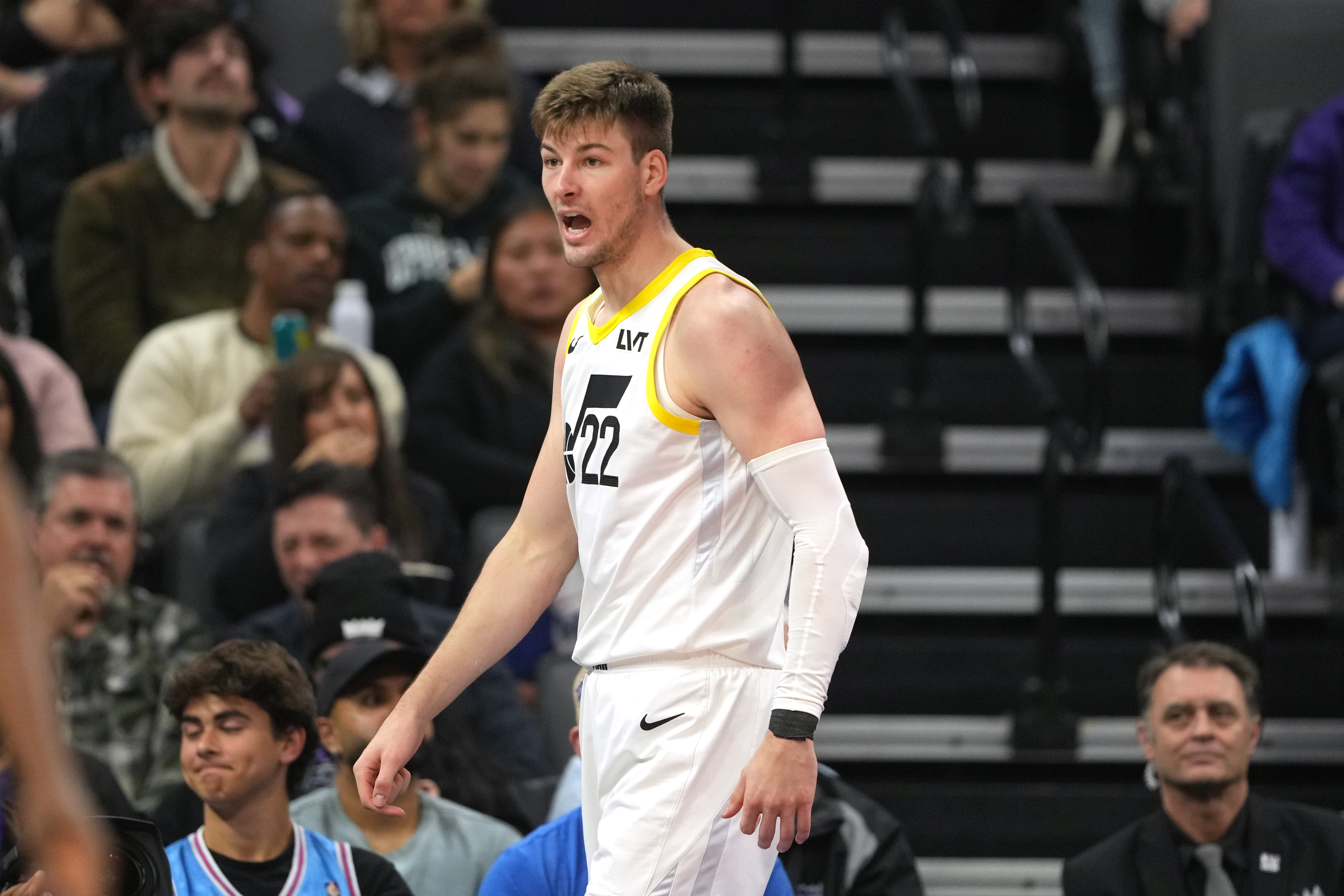 空間型中鋒！菲利波夫斯基11中8&三分6中4砍下21分4板2助