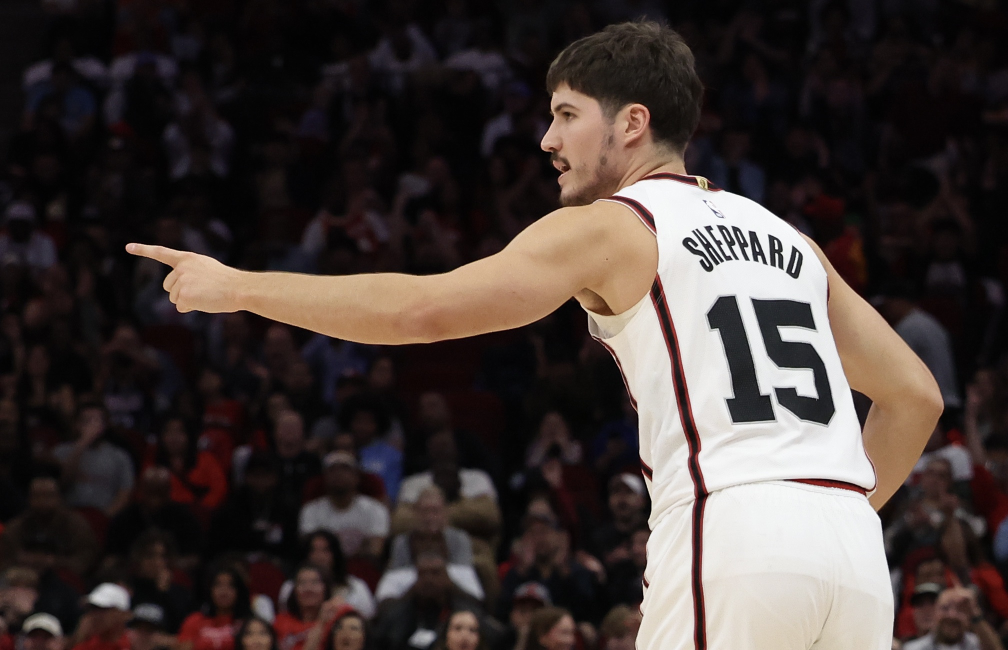 烏度卡:謝潑德的手指傷勢恢復(fù)良好 他未來4-5天會接受更多評估