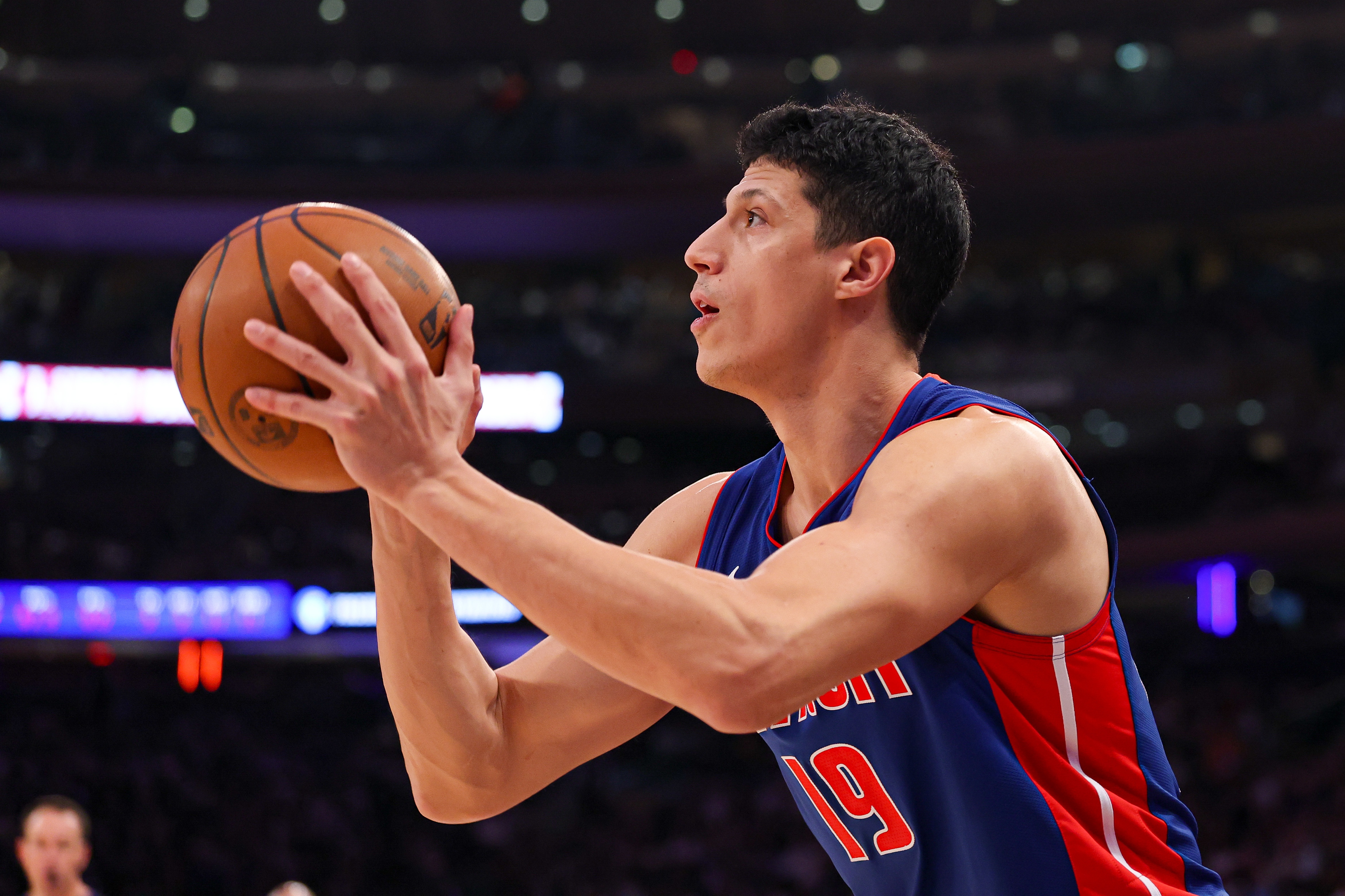 變態準！豐泰基奧10中9得23分7板1斷 三分彈無虛發5投5中