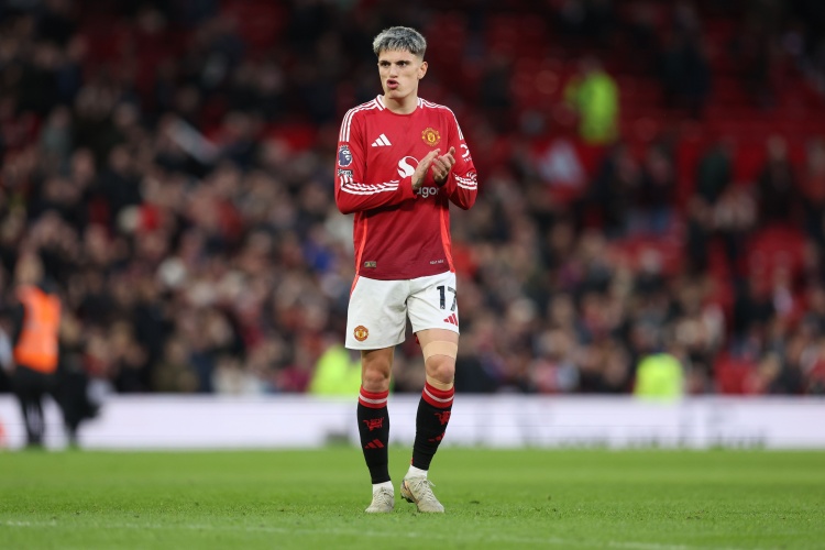 DO：曼聯不想積極推動加納喬、梅努離隊，但若報價合適或接受