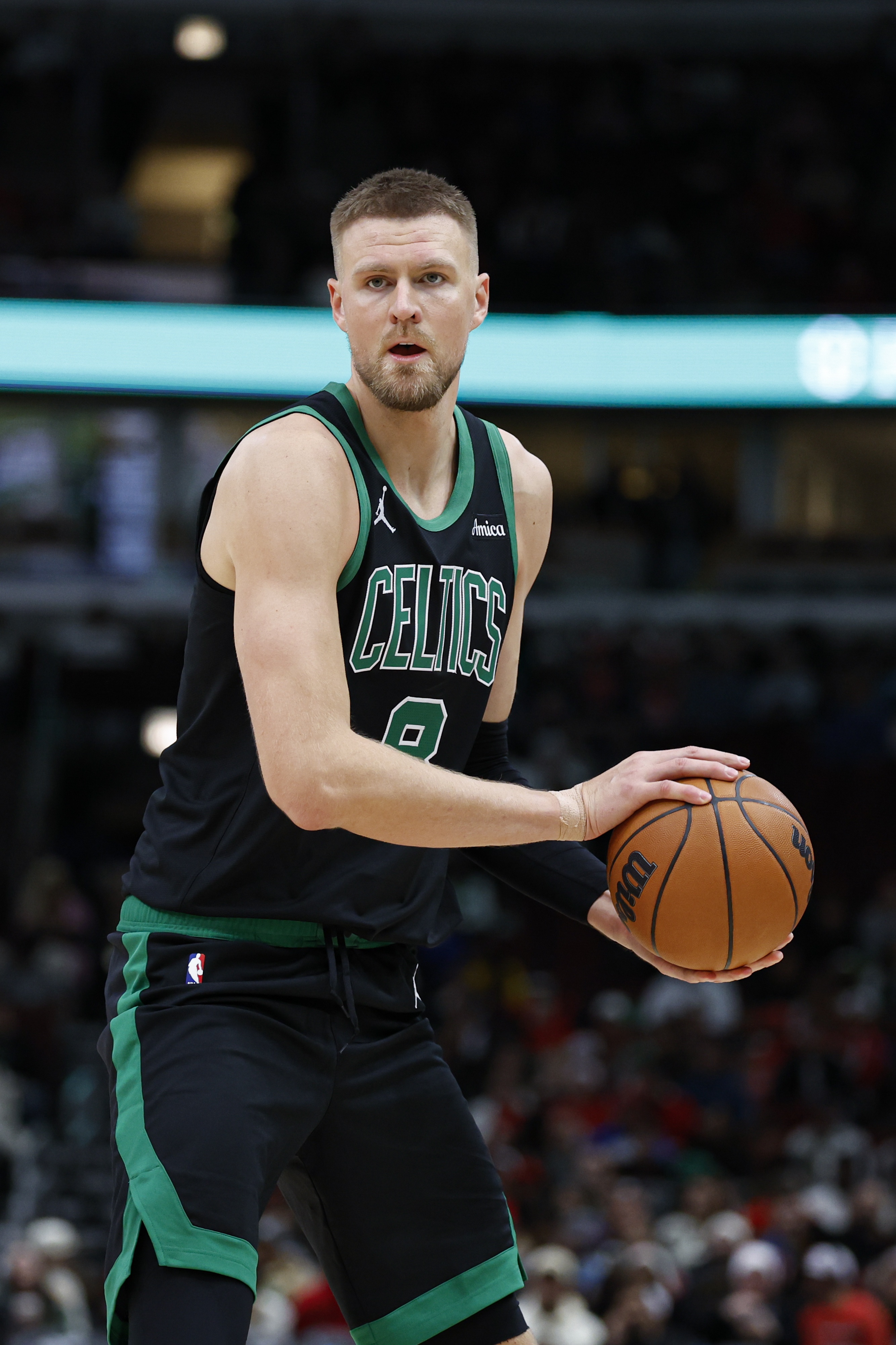 高塔輸出！波爾津吉斯內(nèi)線9中8高效砍下25分13板3助3帽！