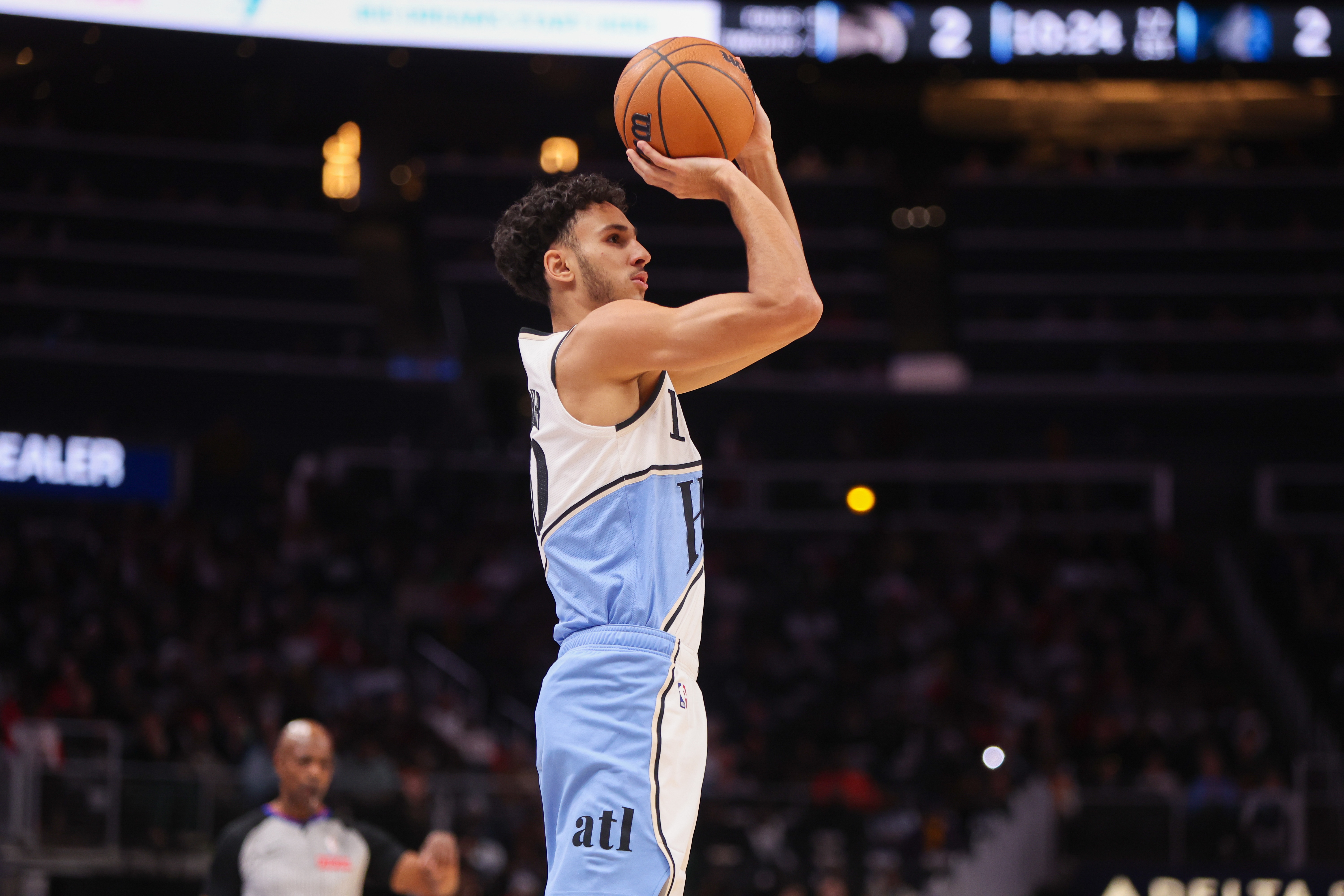 今天打得好!里薩謝16中9拿到22分8籃板