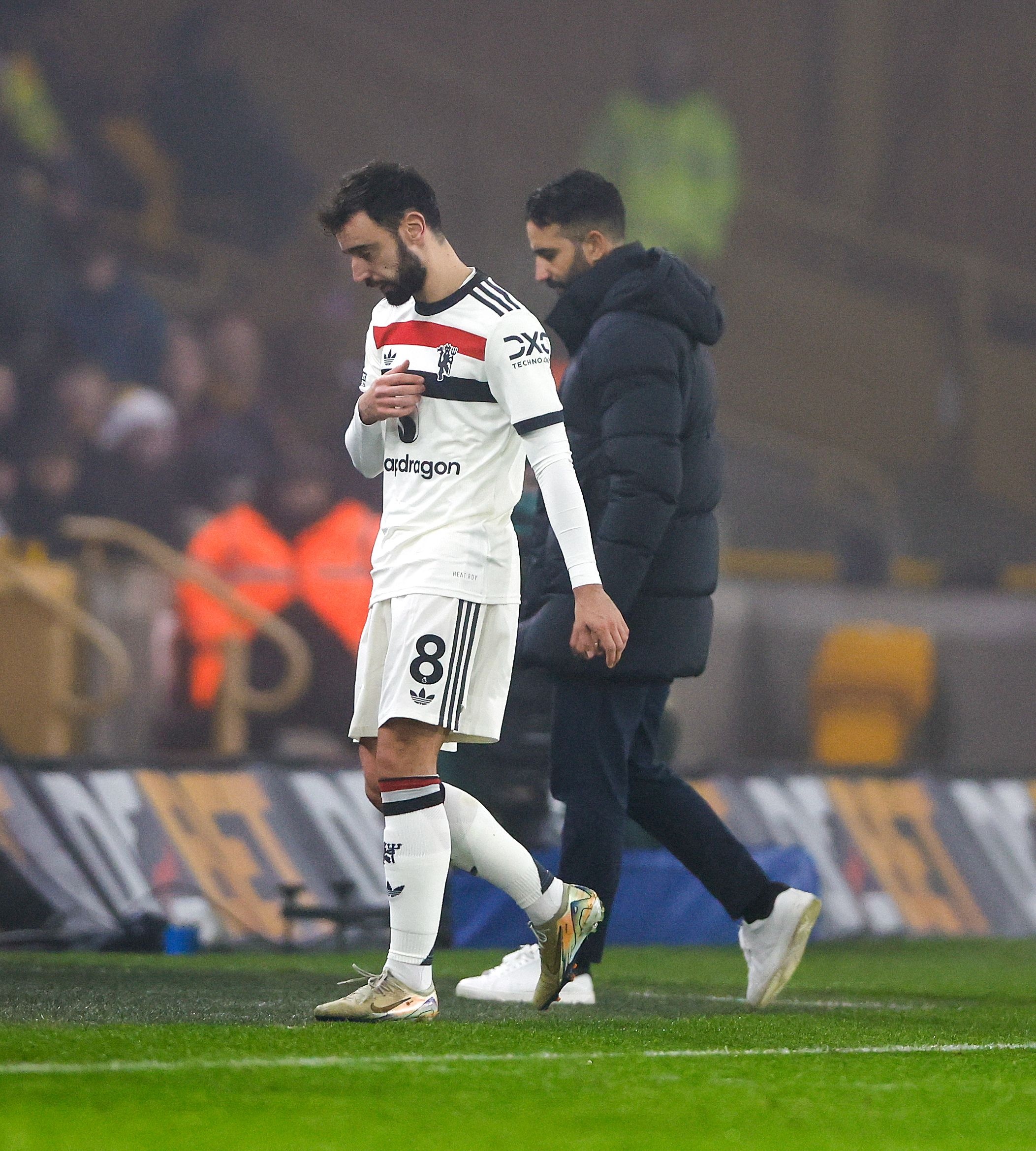 B費:我和阿莫林之間的關系很好,就像他和其他球員的關系一樣