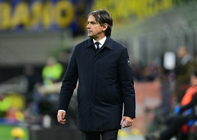 意媒預(yù)測國米首發(fā):科雷亞與圖拉姆搭檔鋒線 鄧弗里斯巴雷拉出戰(zhàn)