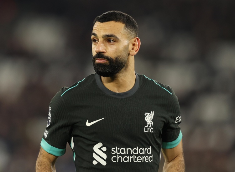 3次，巴黎是薩拉赫歐冠未進球對手中對陣場次最多的對手