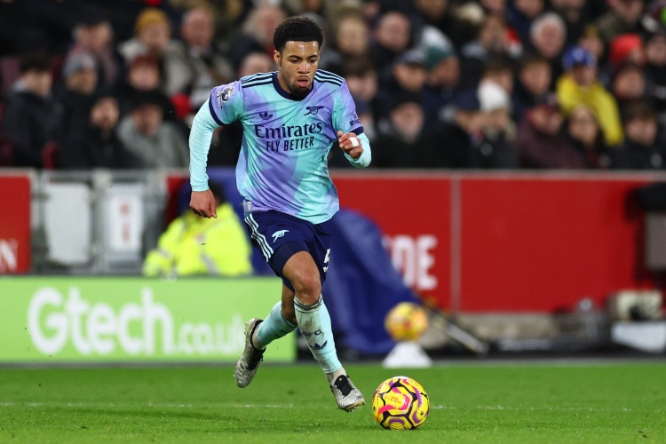 郵報(bào)：阿森納即將與18歲恩瓦內(nèi)里續(xù)約5年，他本賽季29戰(zhàn)8球