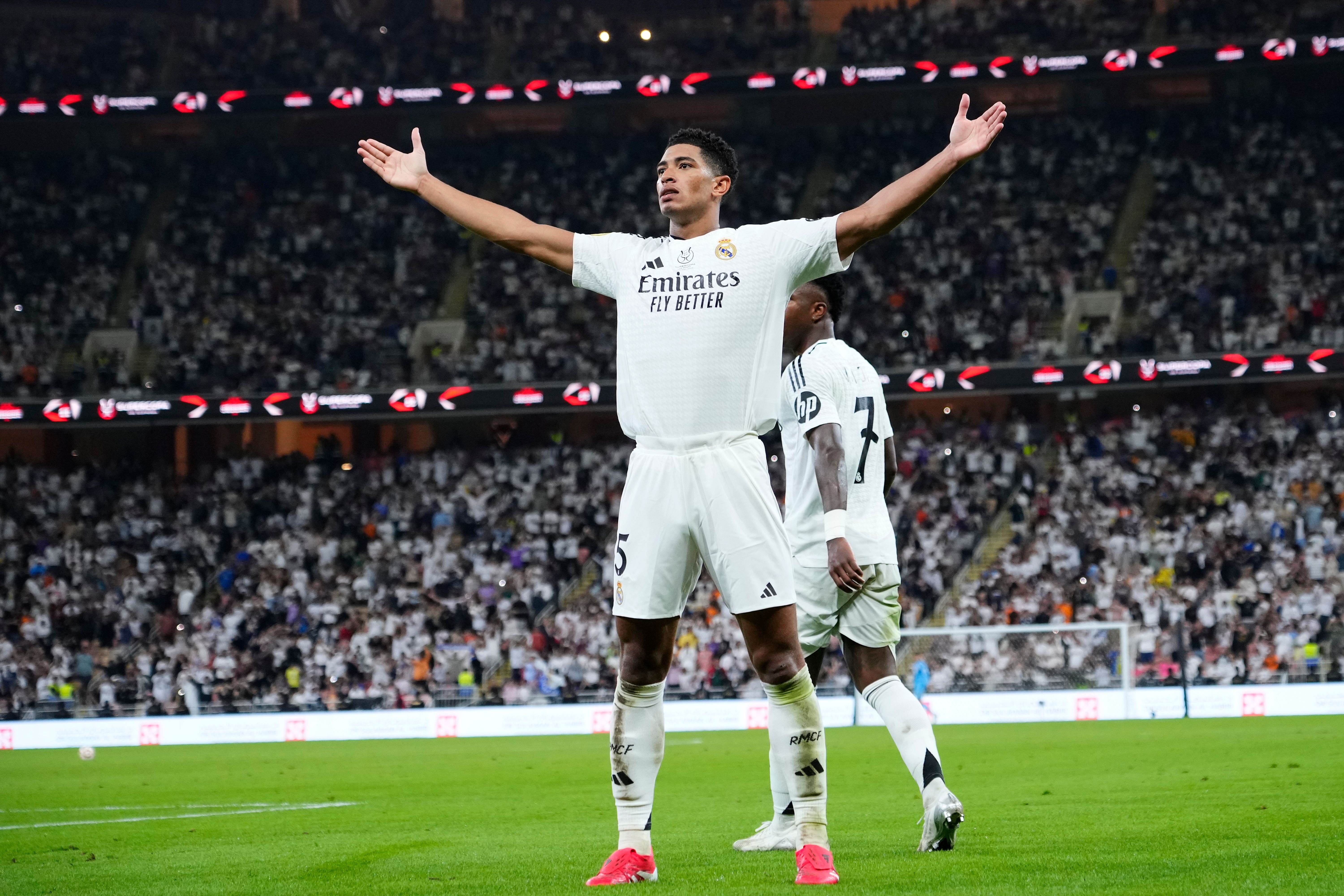 貝林厄姆西甲27球已超越歐文&貝克漢姆總和,同期福登聯賽26球